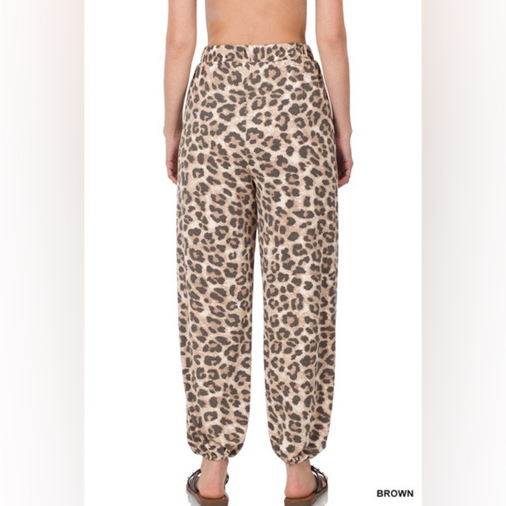 NEW! Zenana Hippie Harem Leopard Split Side Pants - Picture 5 of 16